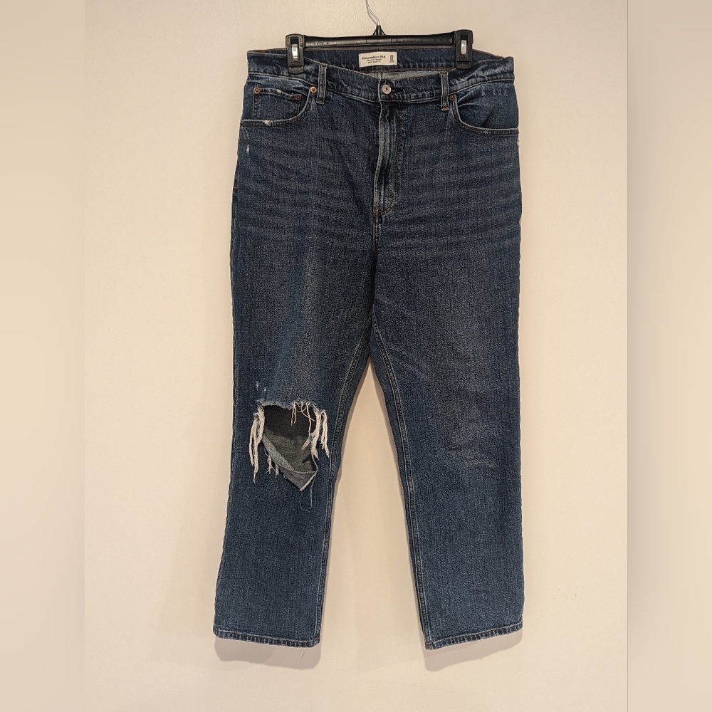High Rise Jeans - Picture 2 of 5